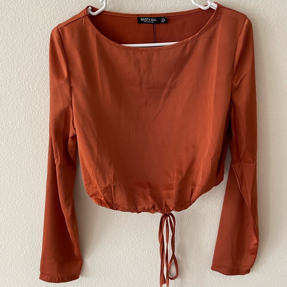 Nasty Gal Cropped Top. Unworn. Size 6.